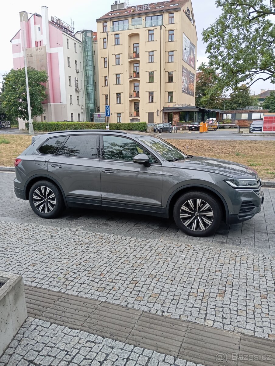 VW TOUAREG NOMÁD - 3