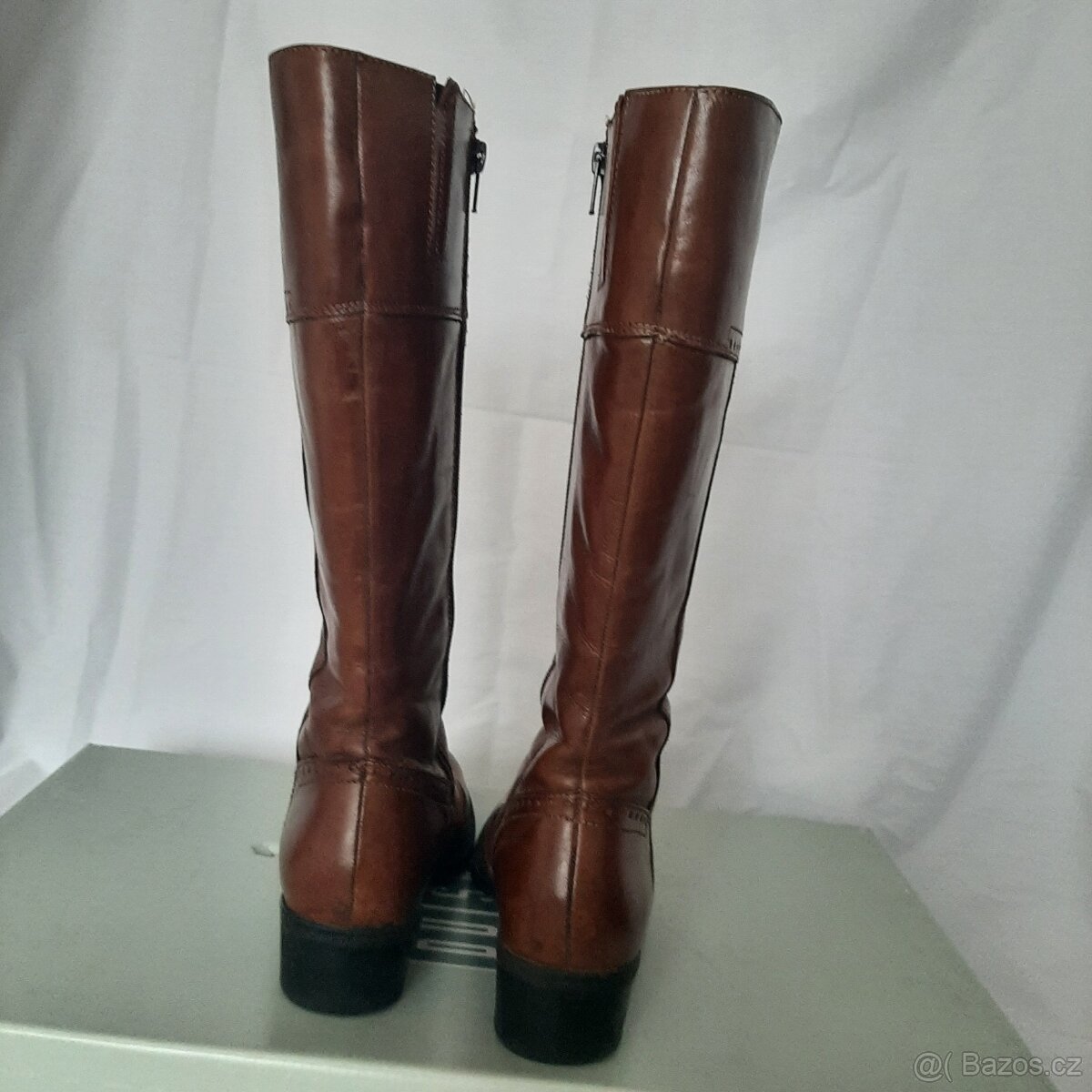 Prodám kožené kozačky vel.36 - 3