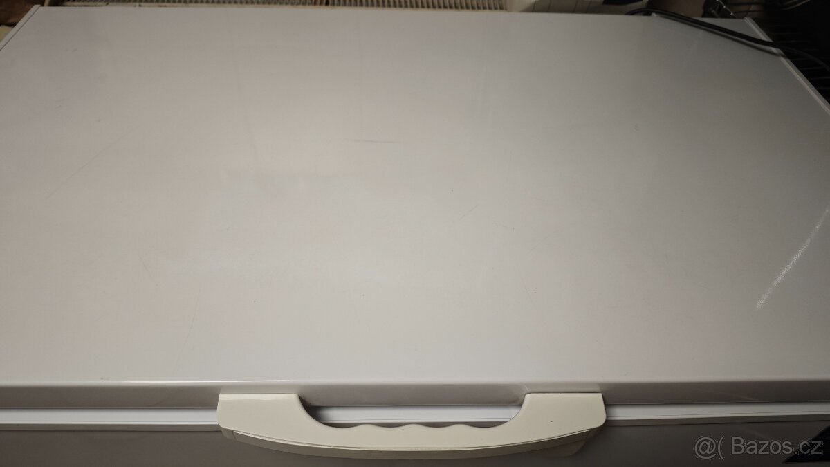 Prodám velký pultový mrazák - 3