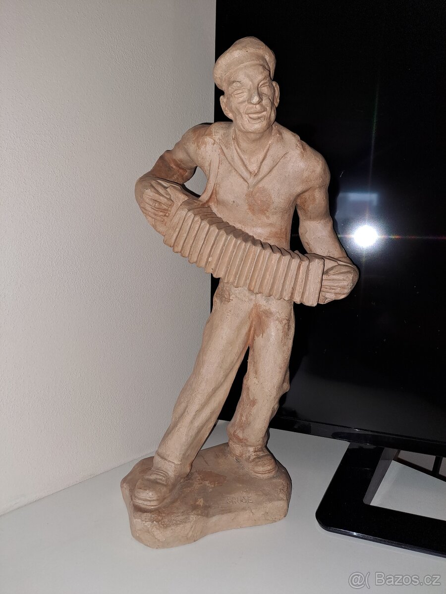 Socha terakota Gause - 3