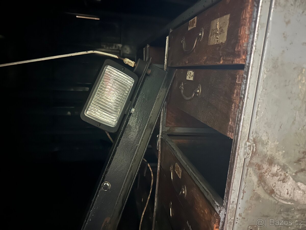 Multicar M25 skříň - 3