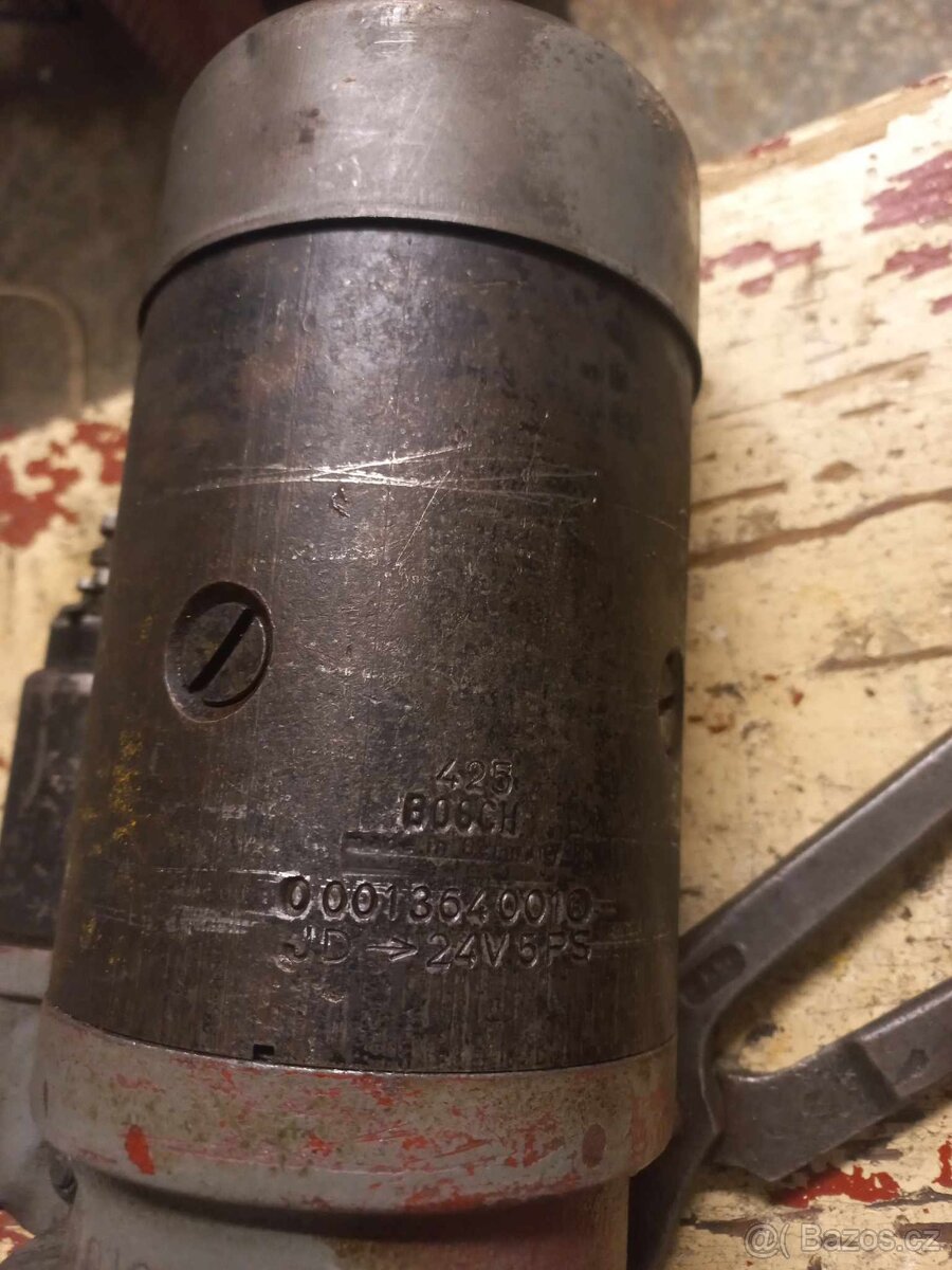 PRODÁM STARTER 24 V - 3