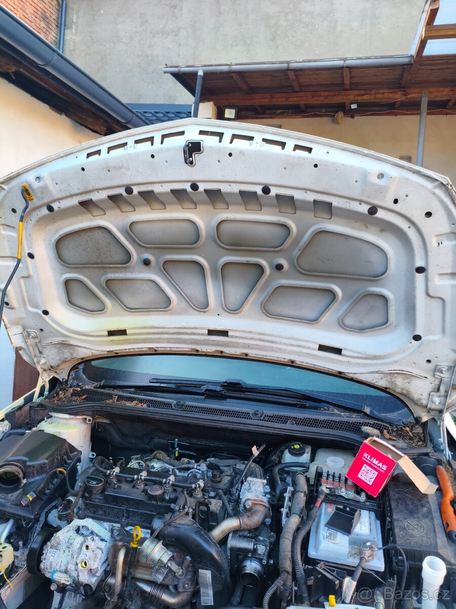 Přední kapota Opel Astra j 2011 - 3