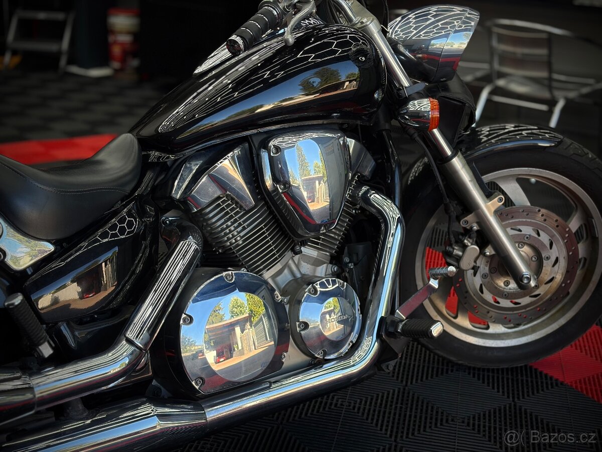 Honda VTX 1300 - 3
