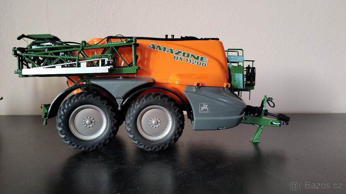 Amazone UX11200 , Wiking 1/32 - 3