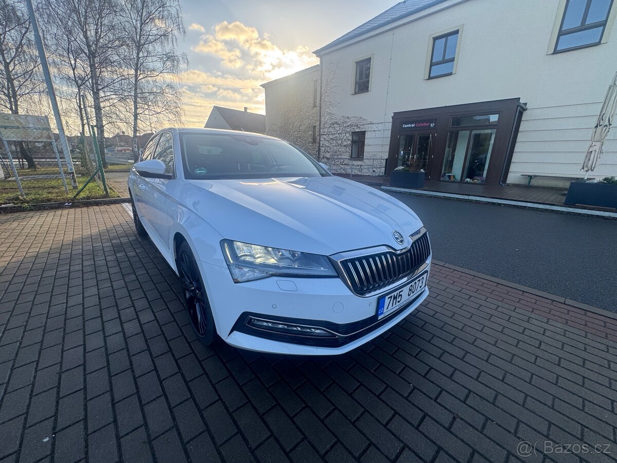 Škoda Superb, 2.0TDI 147KW/4x4 Style Plus Rok 2022/11 DPH - 3