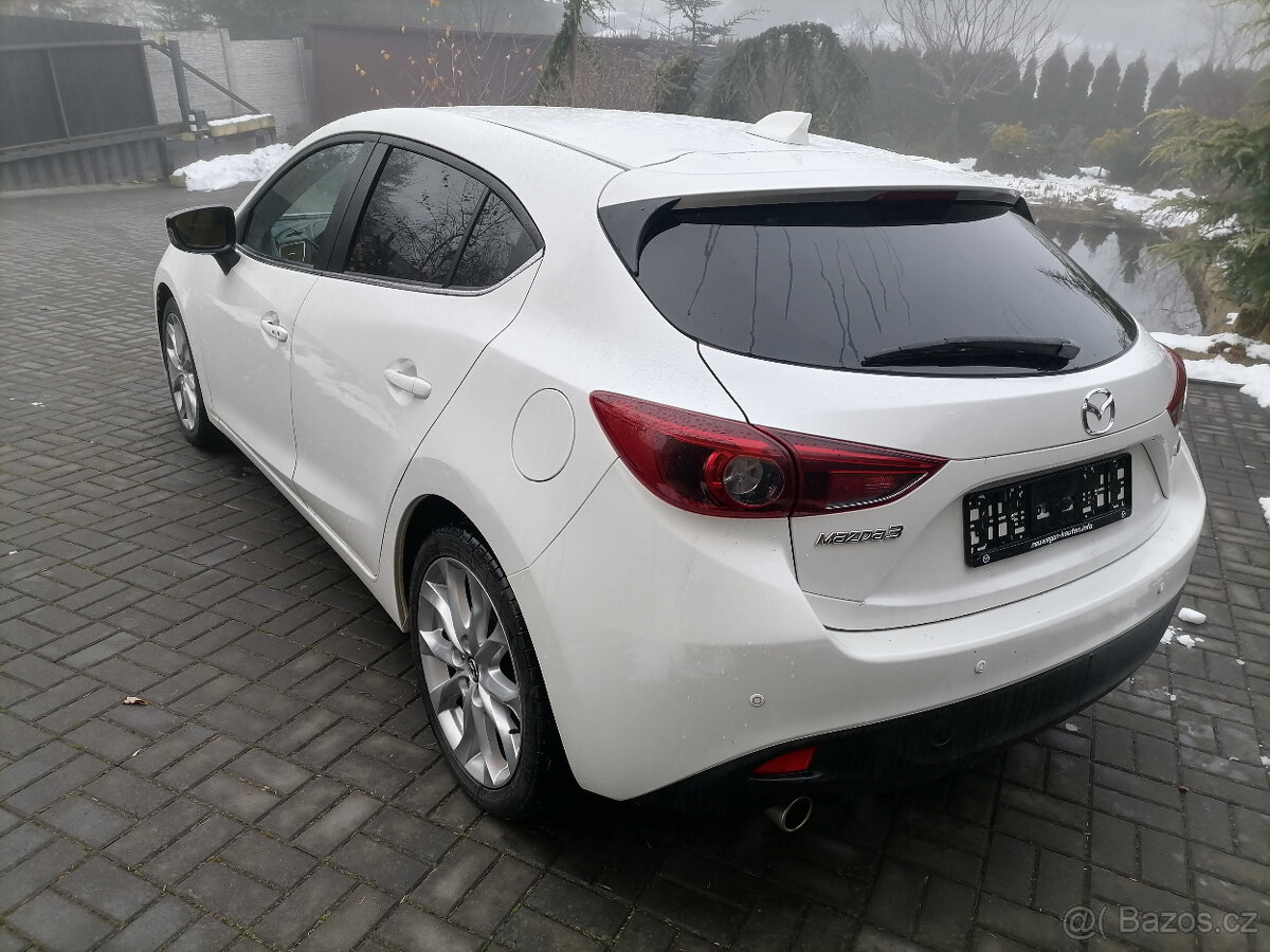 Mazda 3 2.0i 88kw Sport 72000km HeadUpBoseXenonVyhřSed - 3