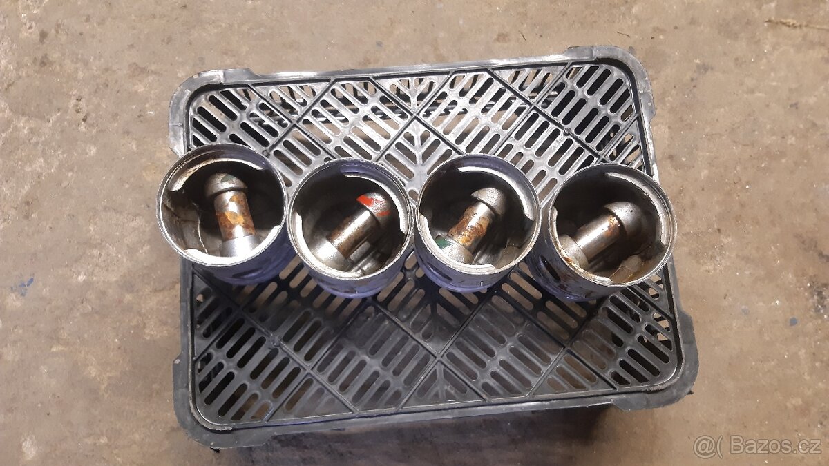 Sada pístů Žuk Gaz 69 - 3