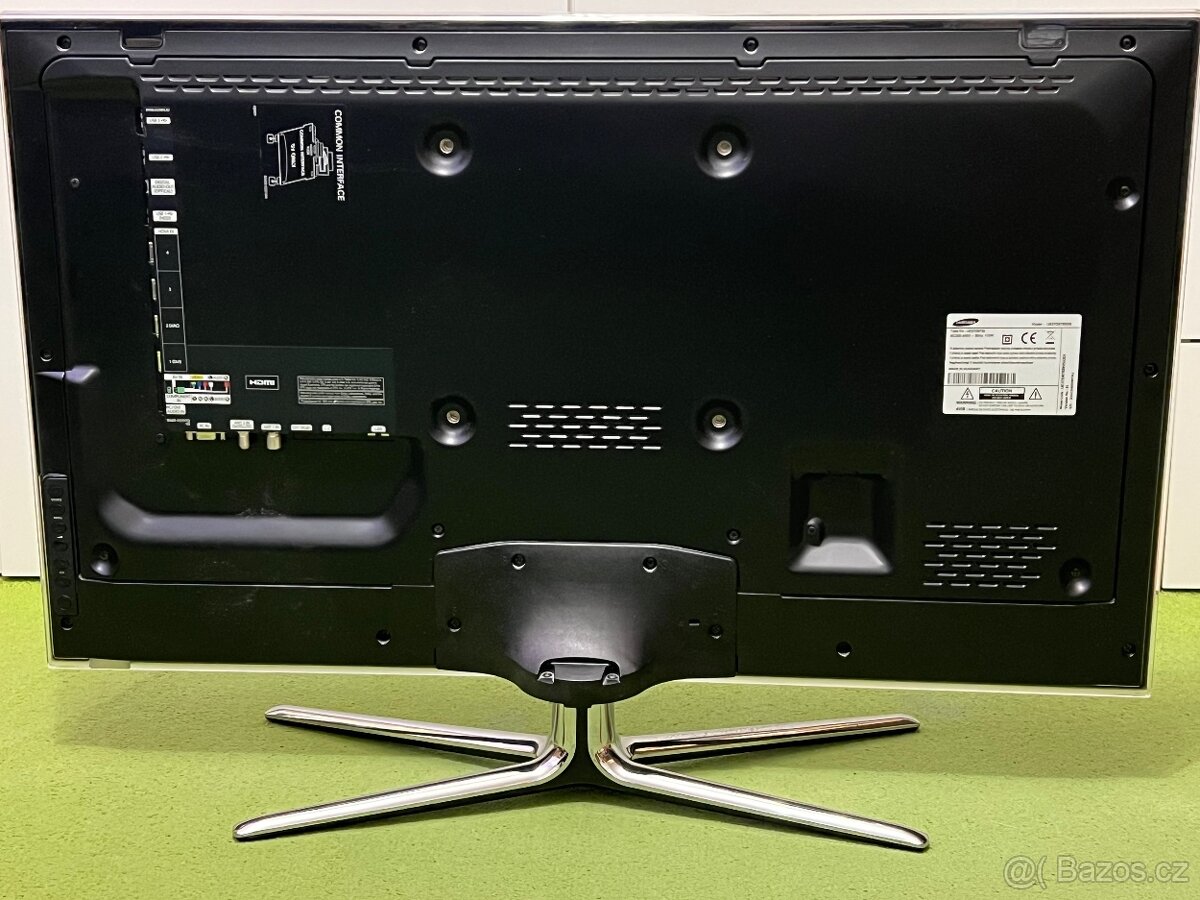 Full HD 37" TV Samsung UE37D6750 - 3