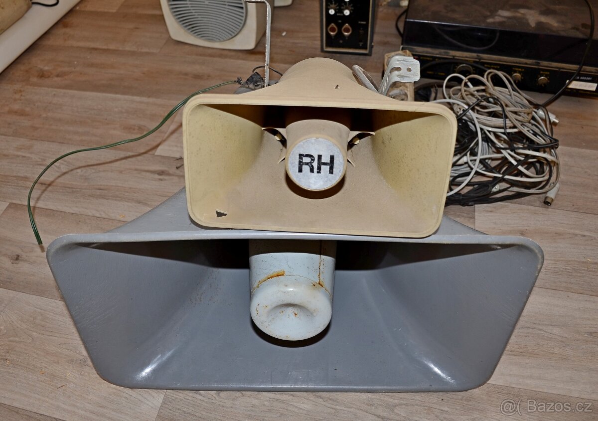 Ozvučovací soustava TESLA - 3