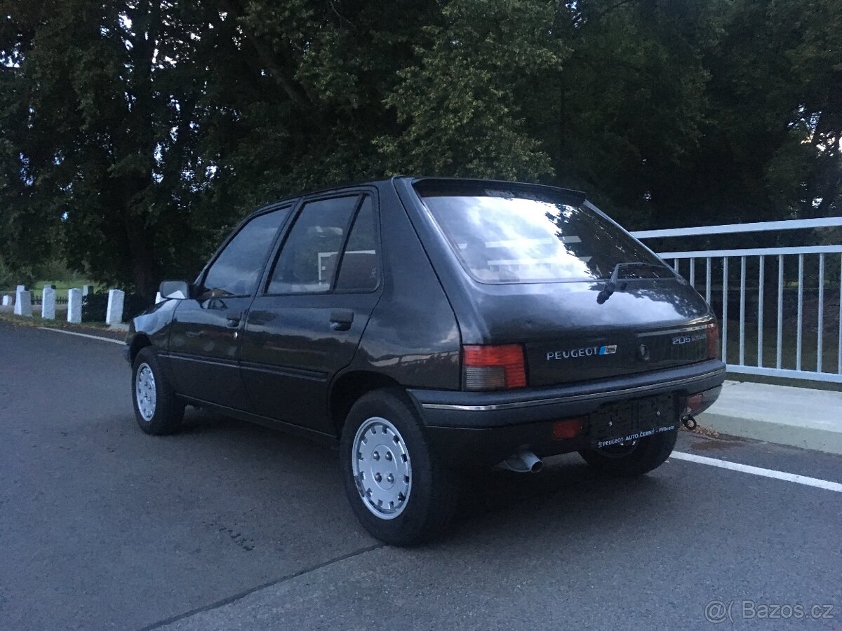 Peugeot 205 1.6 automatic - 3
