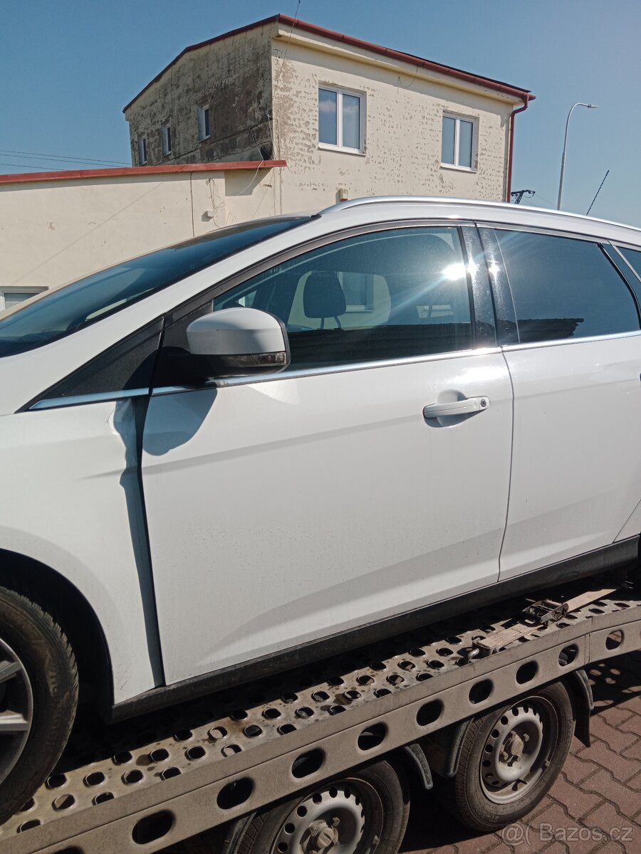 Dveře na ford focus III kombi - 3