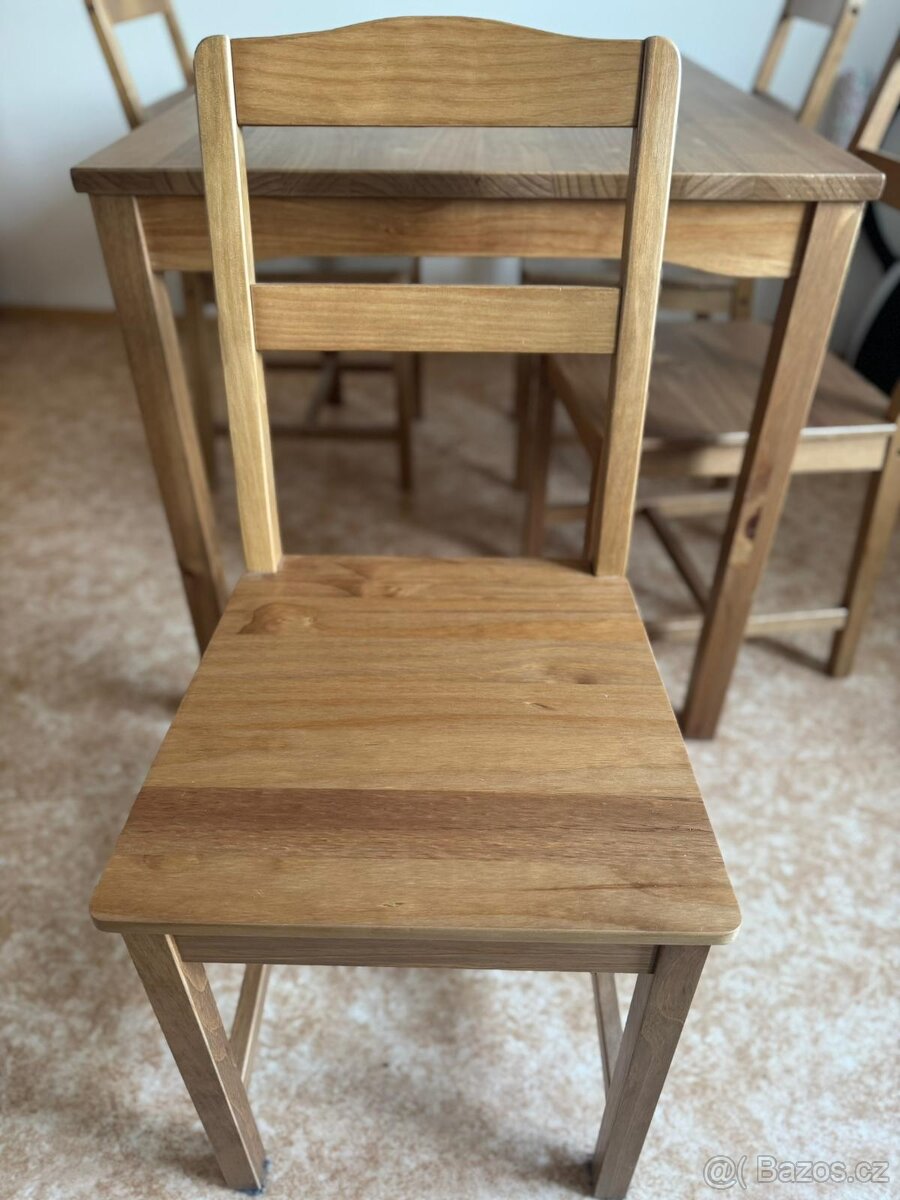 Jídelní set (stůl a 4 židle) - 3