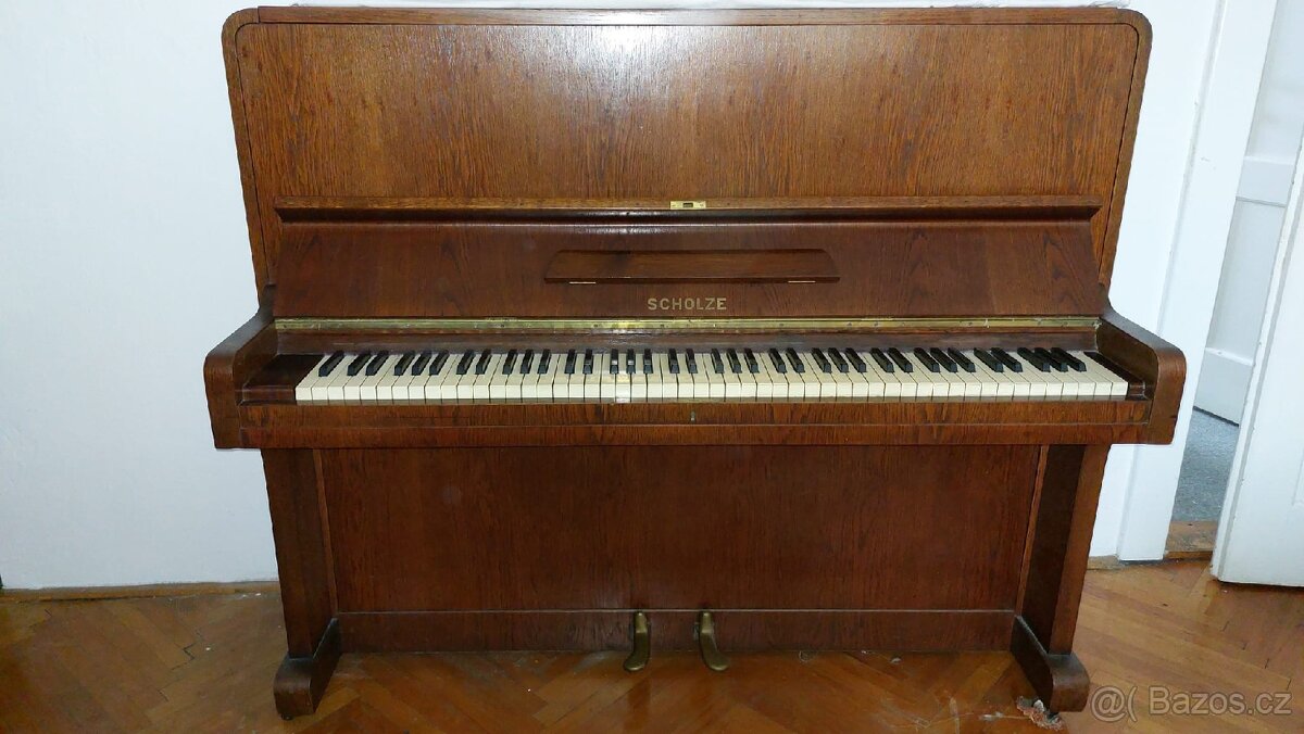 Prodáváme celopancéřové piáno Scholze - 3