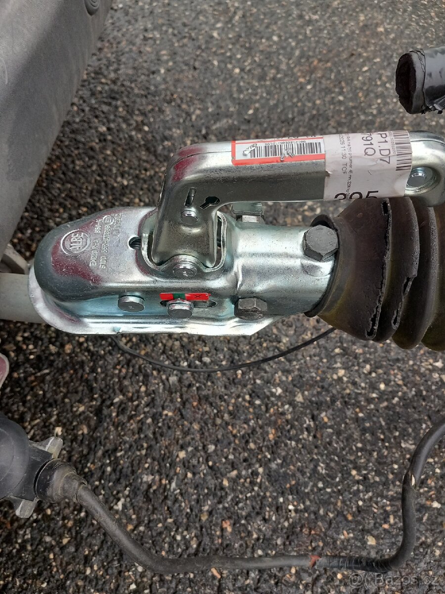 Prodám bržděný přívěs 2000kg - 3