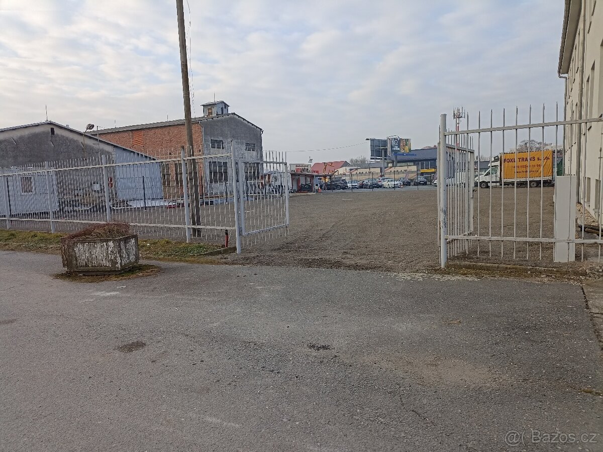 Zpevněná oplocená plocha Olomouc - 3