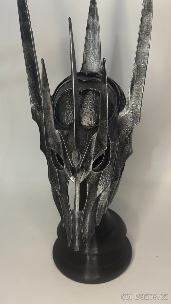 Pán Prstenů - Sauronova helma 34 cm - 3