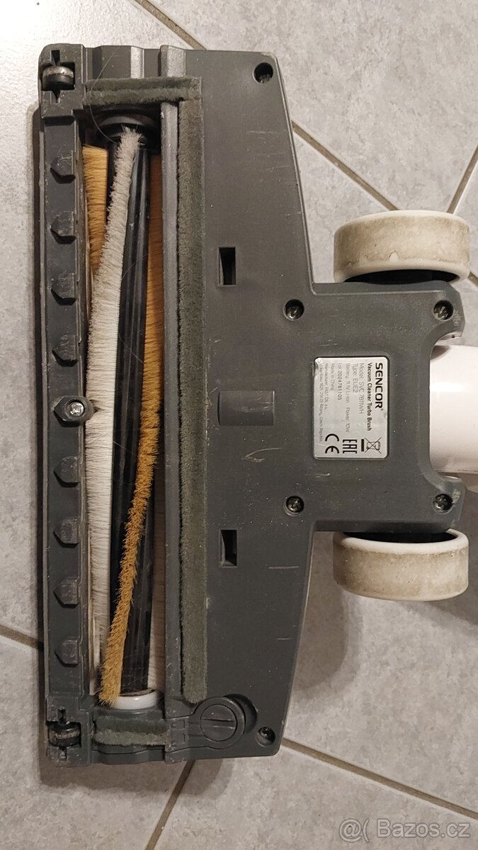 Tyčový vysavač Sencor - 3