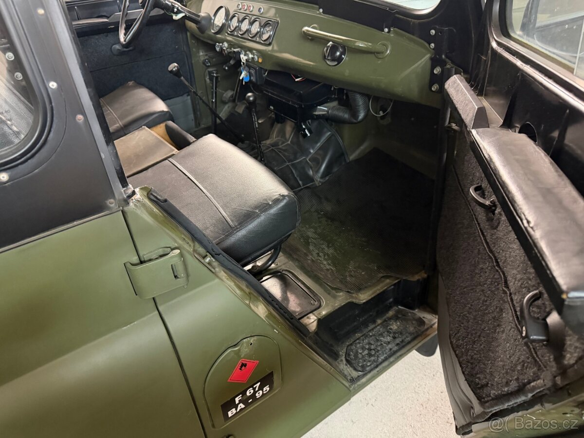 UAZ 469 BI - 3