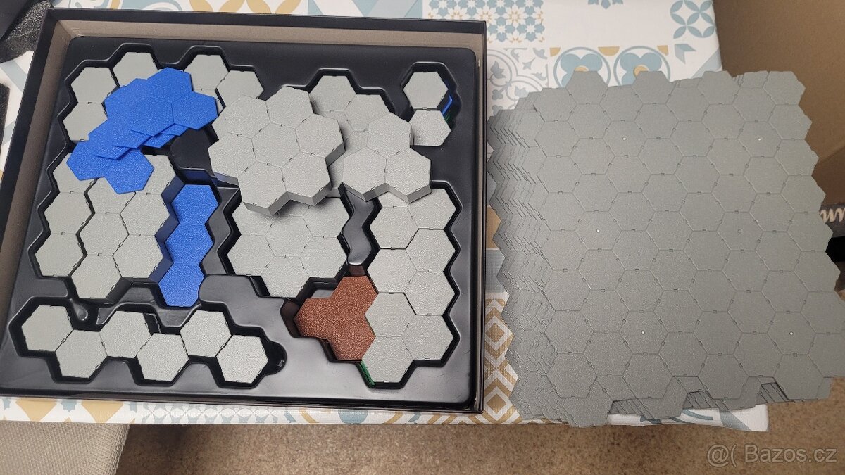 TUF MODULAR HEX TERRAIN Stavebnice - 3