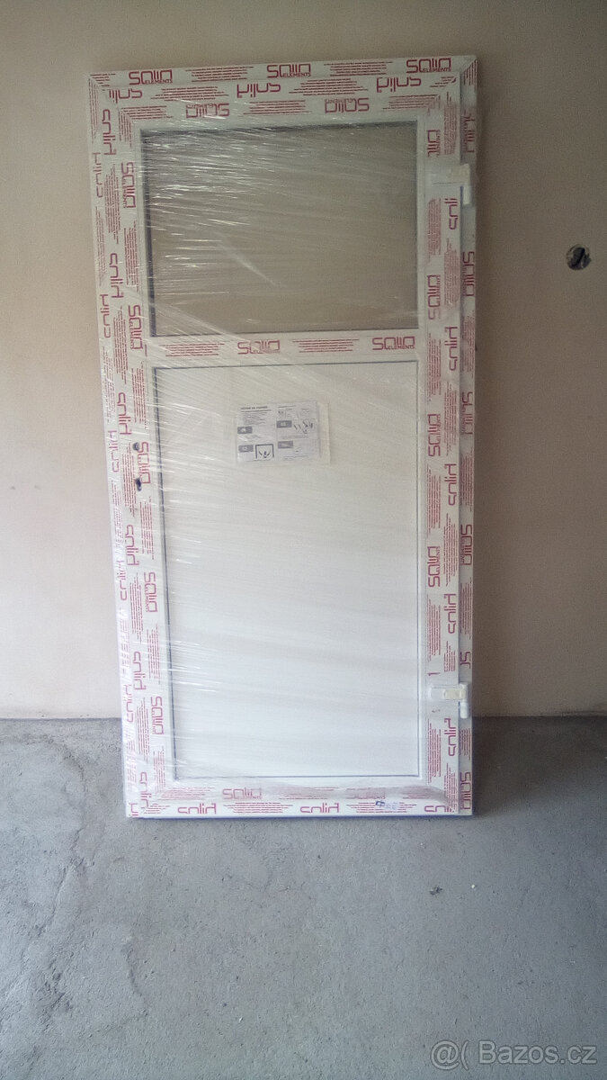 Dveře plastové nové, nepoužité - 3