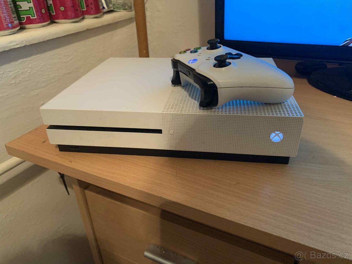 Xbox one s - 3