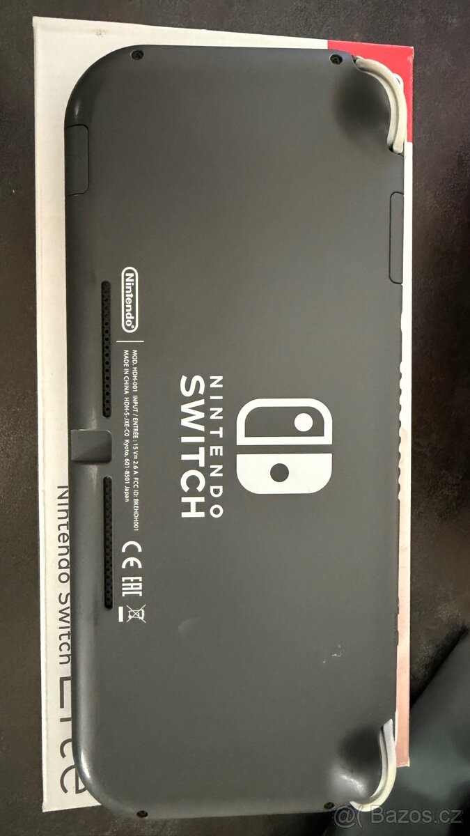 Nintendo Switch Lite – šedý + ochranné pouzdro - 3