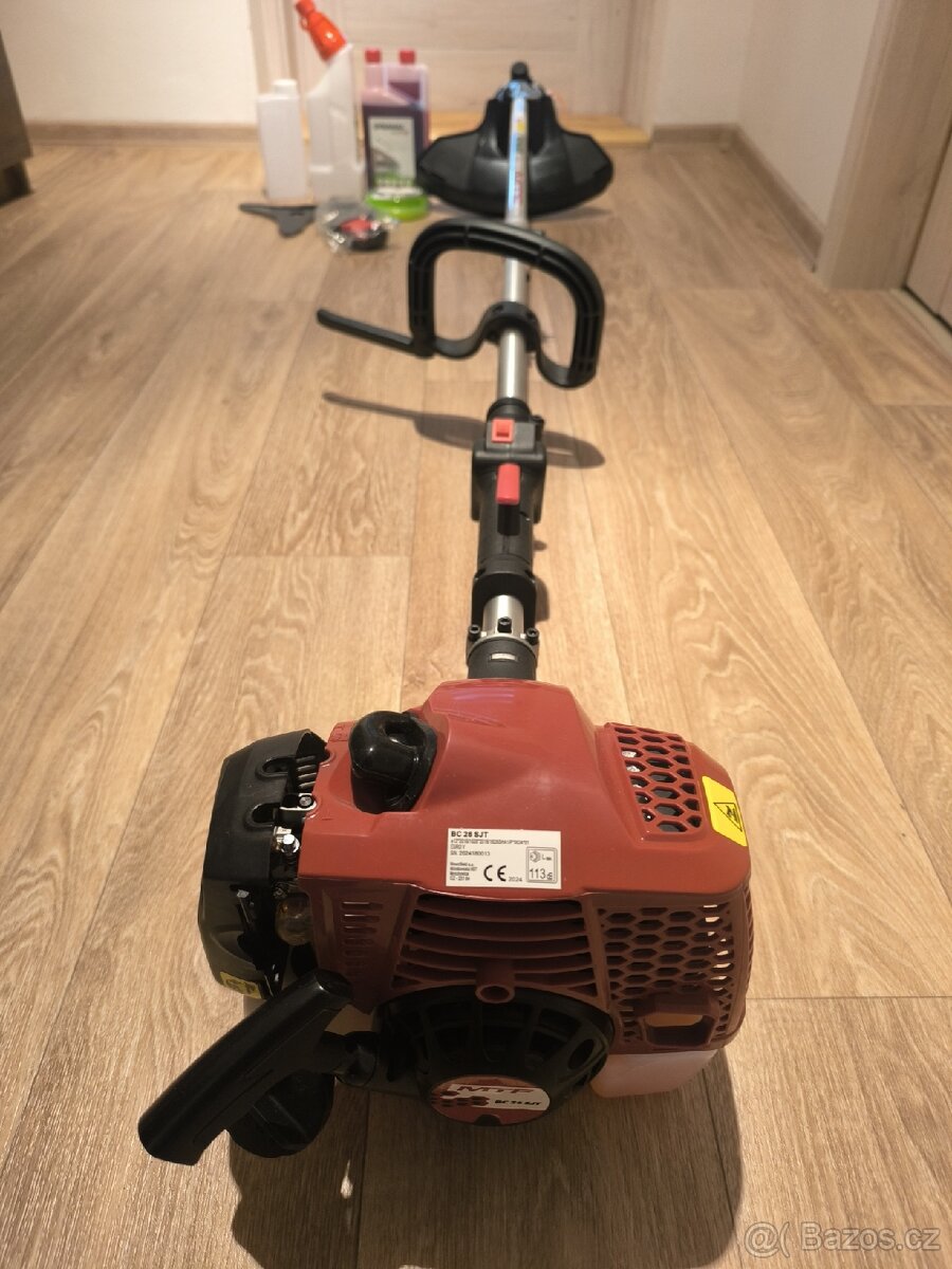 Benzínový křovinořez - 3
