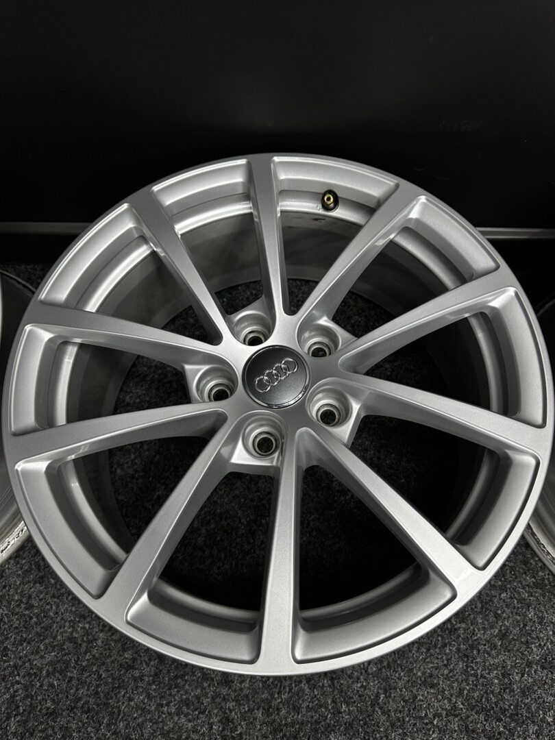 Alu Audi 5x112 17” 4K0601025 - 3
