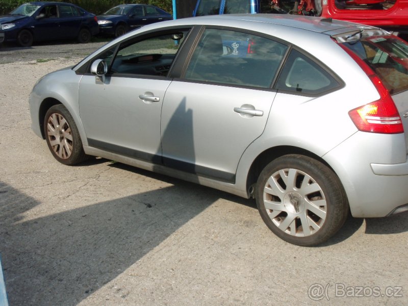 CITROEN C4 VTR+ HATCHBACK 1.6HDi 16V 9HZ 80kW 2007 AUTOMATIC - 3