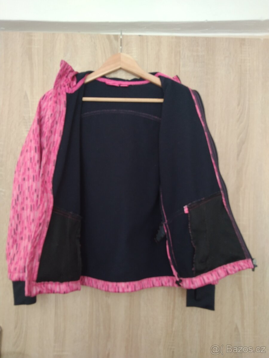 Dívčí softshellová bunda velikost 146/152 - 3