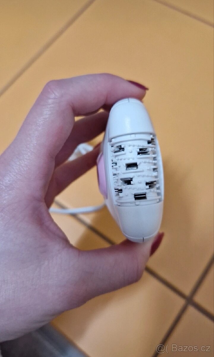 Epilátor Braun strojek - 3