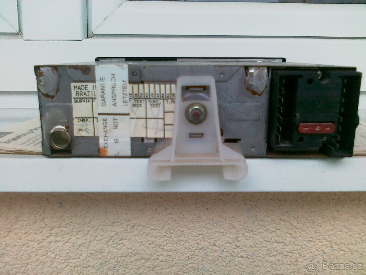 Prodám autorádio FORD-, - 3