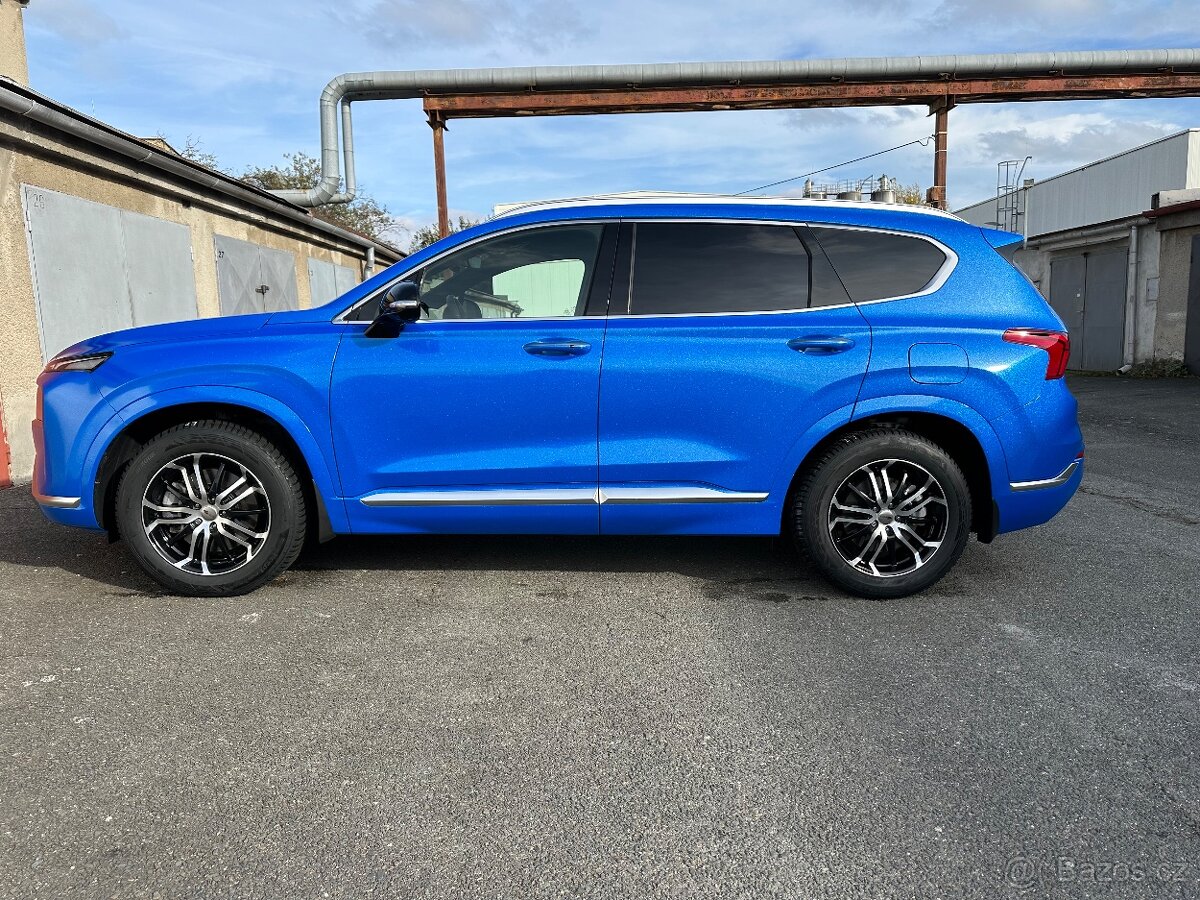 Hyundai Santa Fe,2.2CRDI,4x4,výbava LUXURY,Premium,7 míst - 3