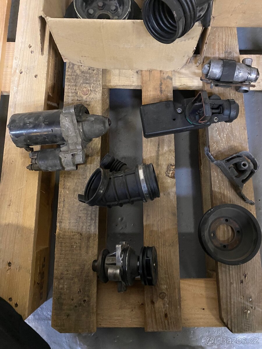 Směs dílů na e46 m52 - 3