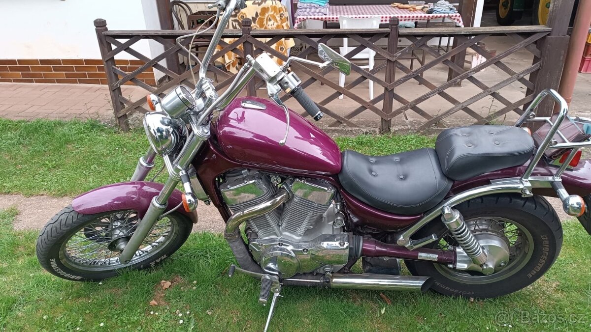 Suzuki Intruder 1400 - 3