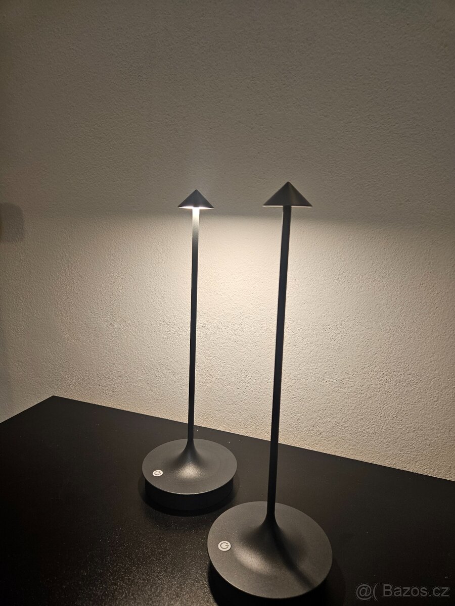 Elegantní bezdrátová dobíjecí stolní lampa - 3