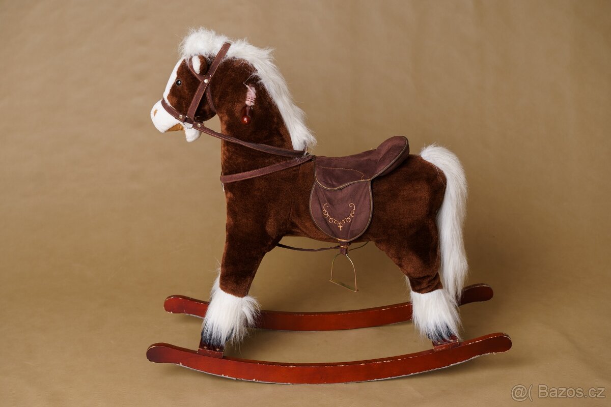 Houpací kůň velký - 3