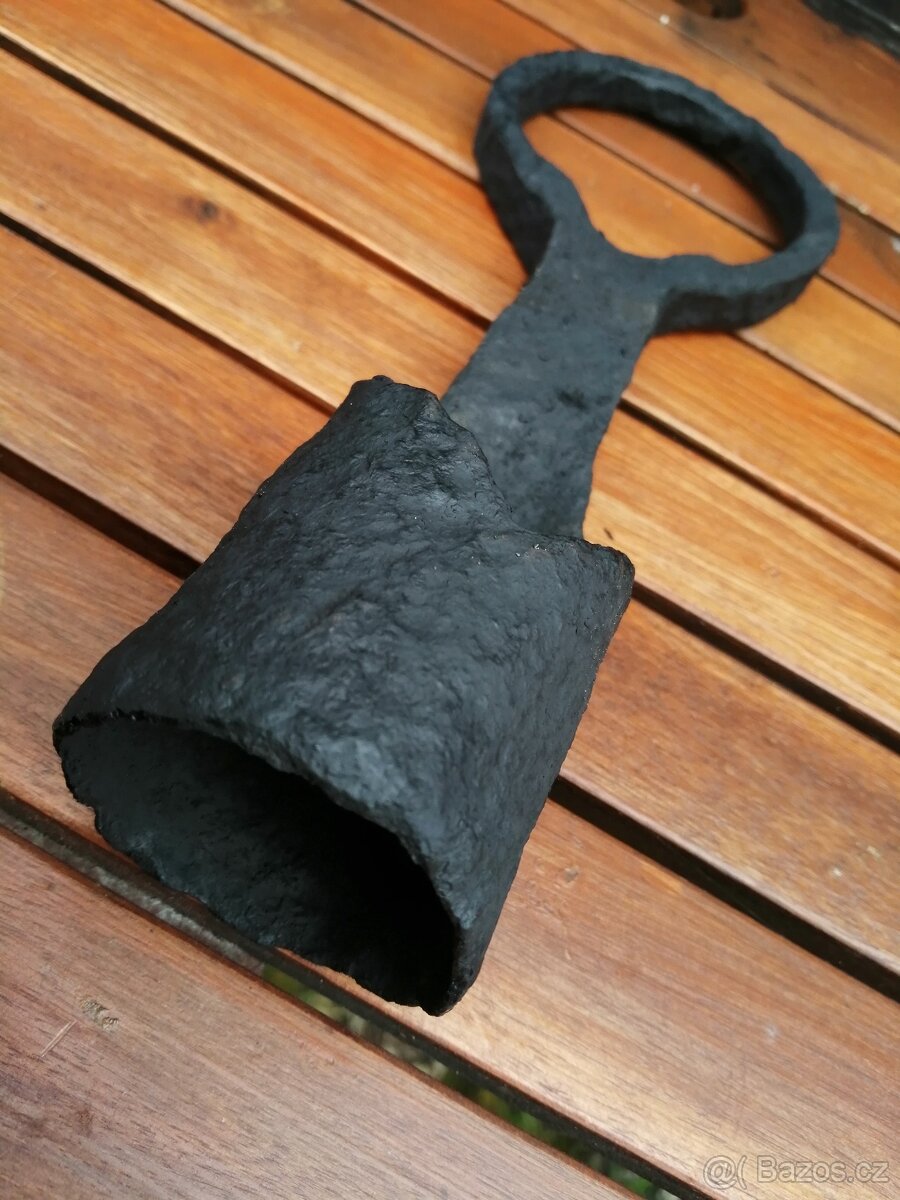 Kované očko z žebřiňáku - 3