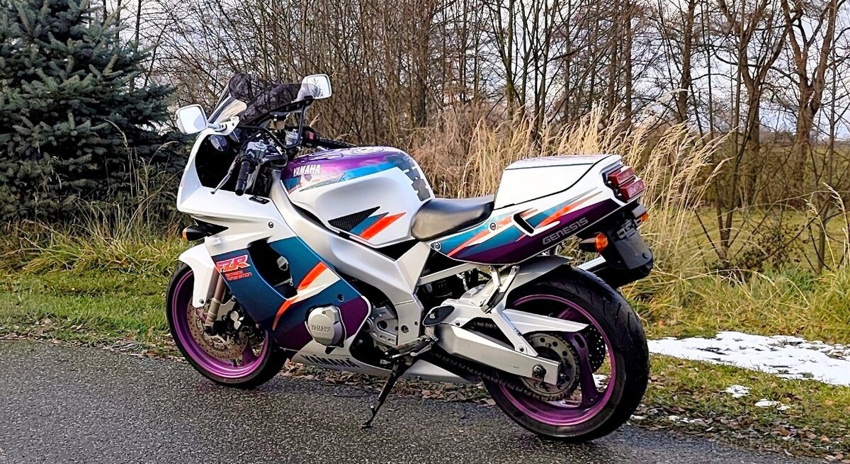 Yamaha FZR 600 R - 3