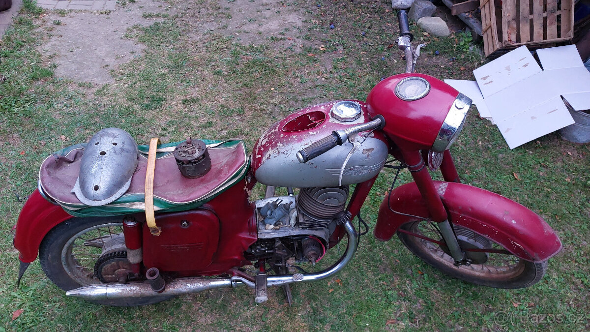 Jawa-ČZ 175 typ 356 kývačka - 3
