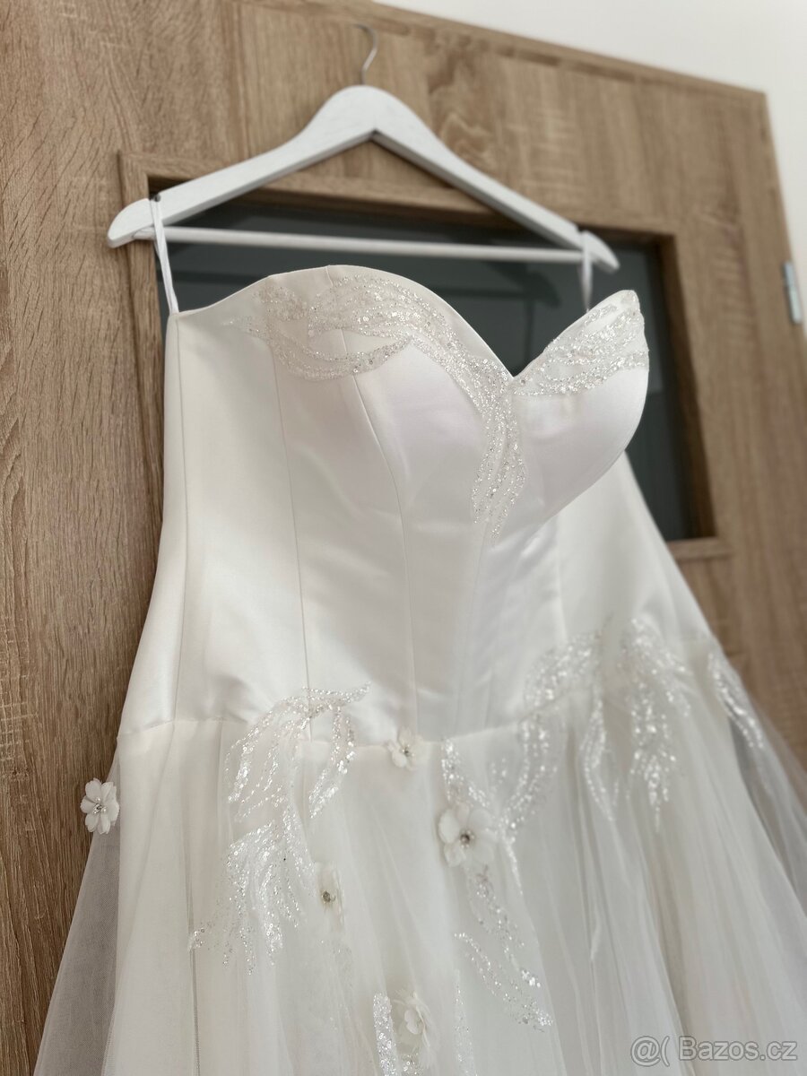 Č.008 Svatební šaty nové vel L-XL - 3