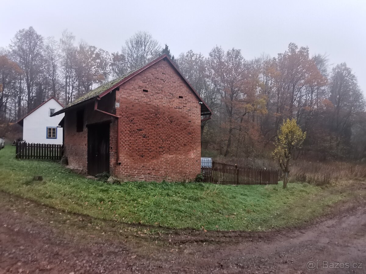 Prodám chalupu uprostřed lesa Žatecko - 3