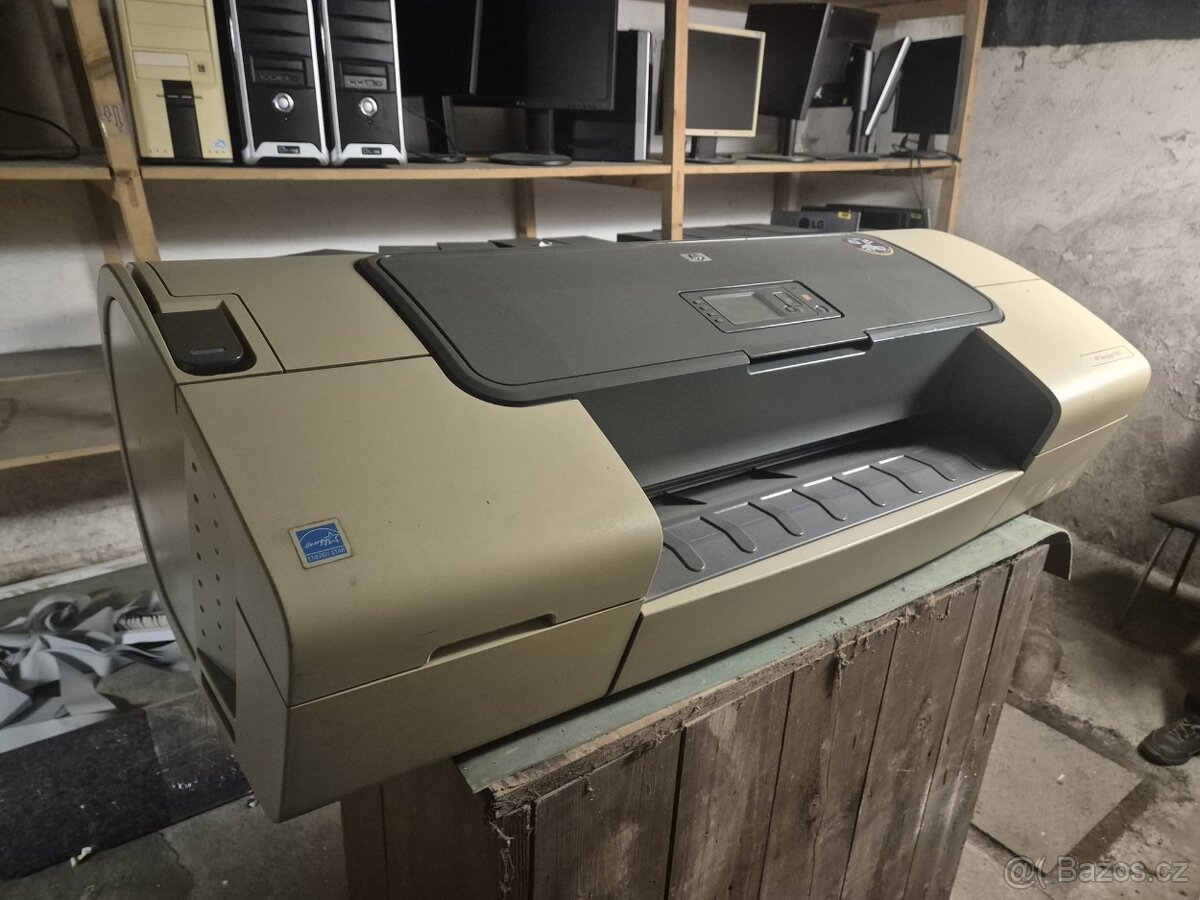 HP DesignJet T610 + grafický monitor - 3