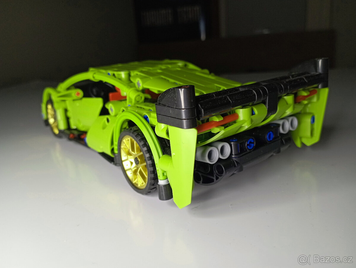 Stavebnice složená - zelené auto 26cm - 3