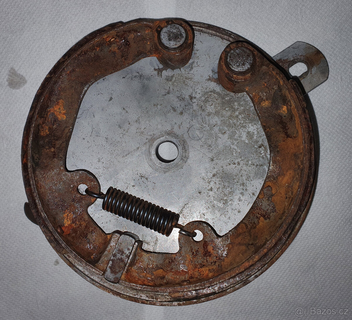 Brzdové štíty ČZ 175, 250 - 3