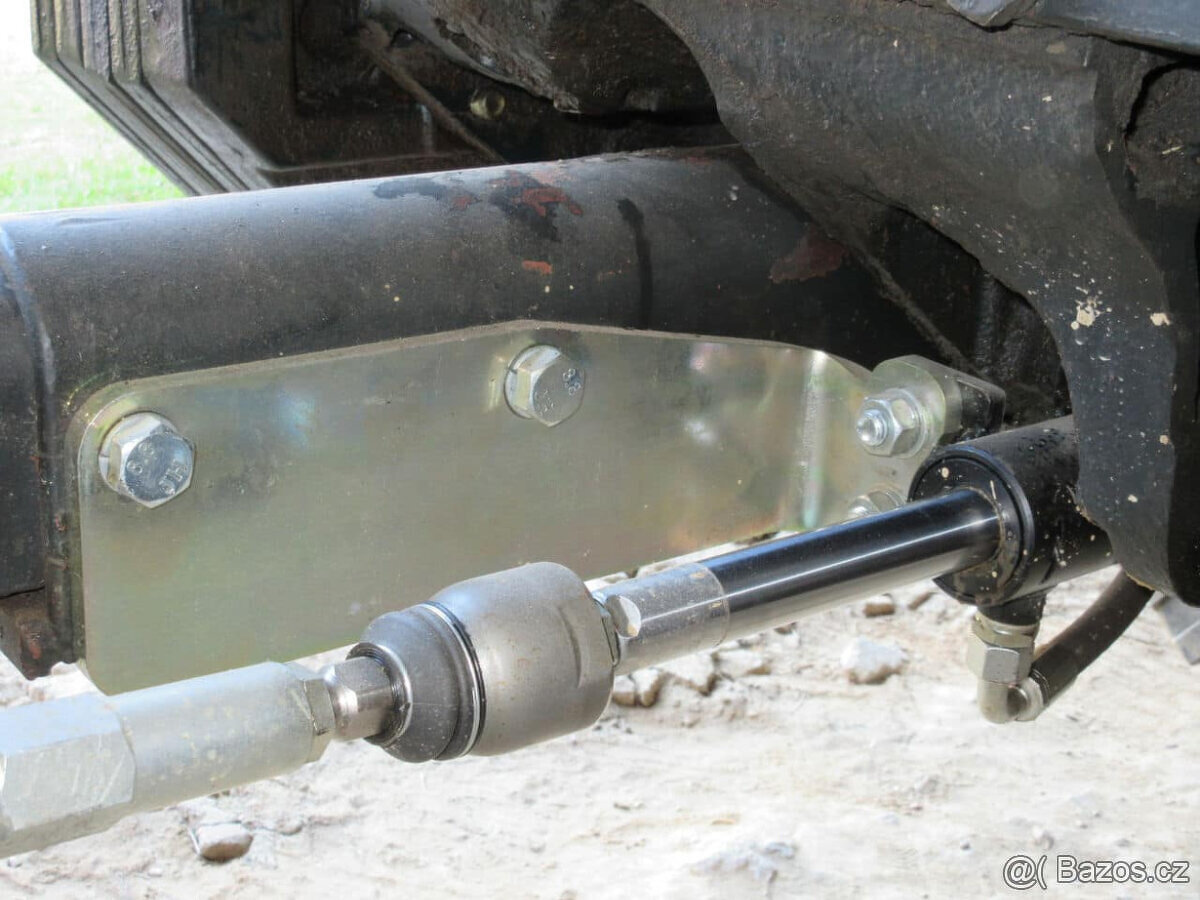 Hydrostatické řízení na Zetor UŘII/8011 - 3