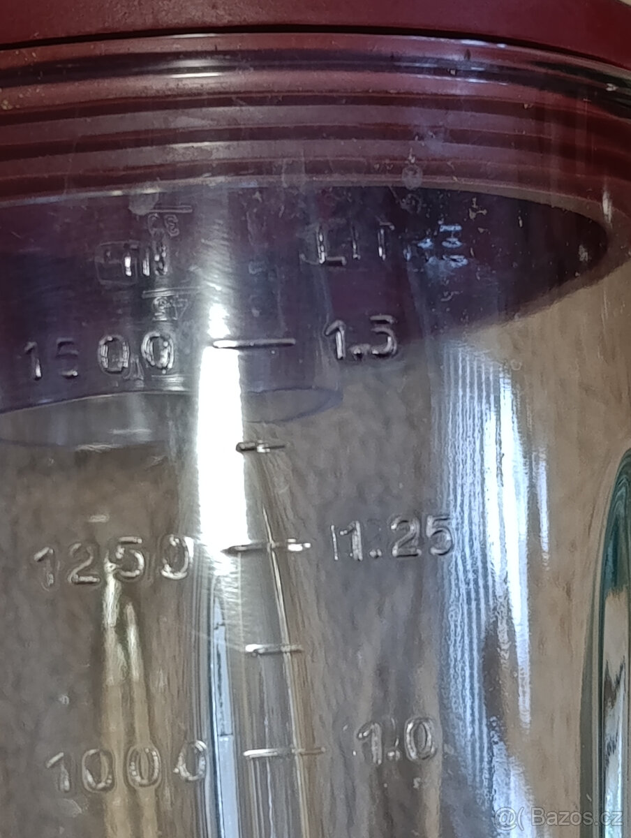 Stolní mixer na 1,5 L - skleněná nádobka. - 3