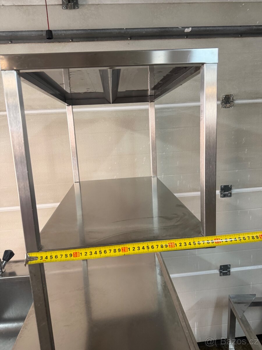 Nerezový stůl s dřezem a nástavbou - 3