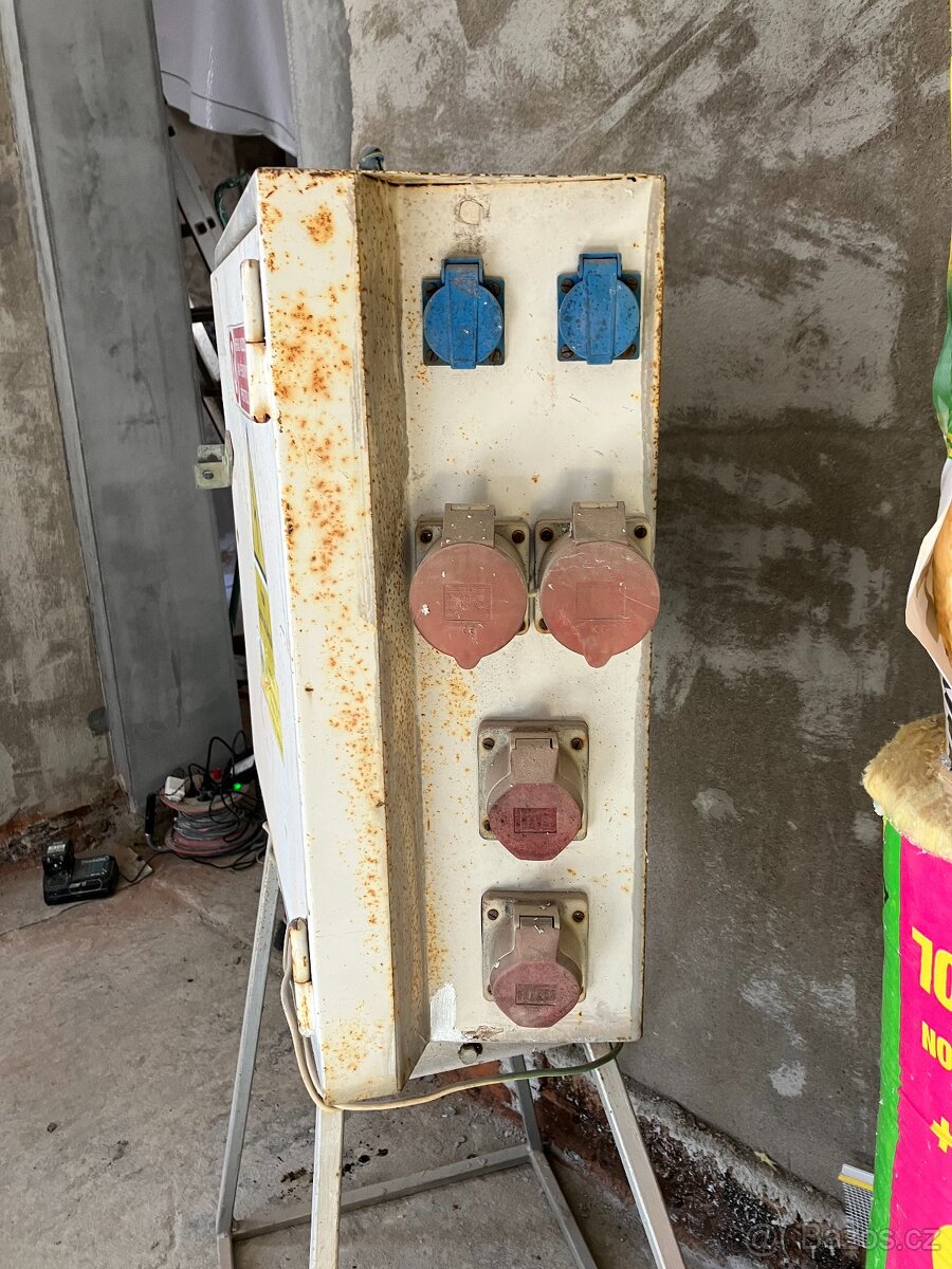 Stavební rozvaděč - 3